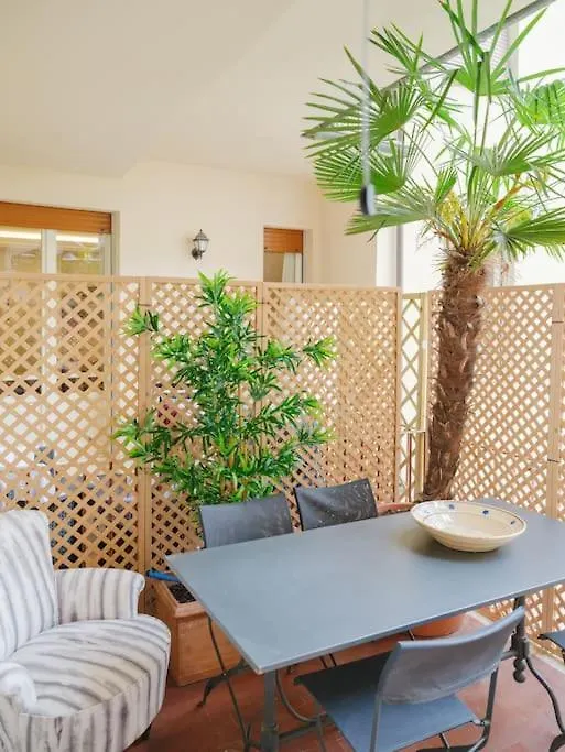 Apartment Casa Silvia - Honeymoon Flat With Green Terrace Florence