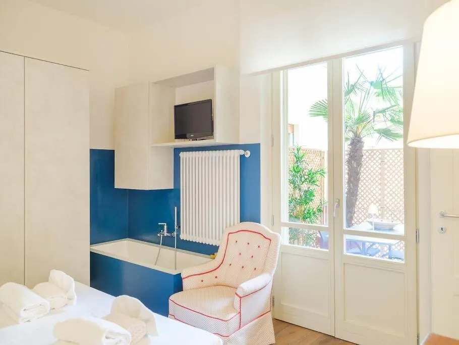 Apartment Casa Silvia - Honeymoon Flat With Green Terrace Florence Italy