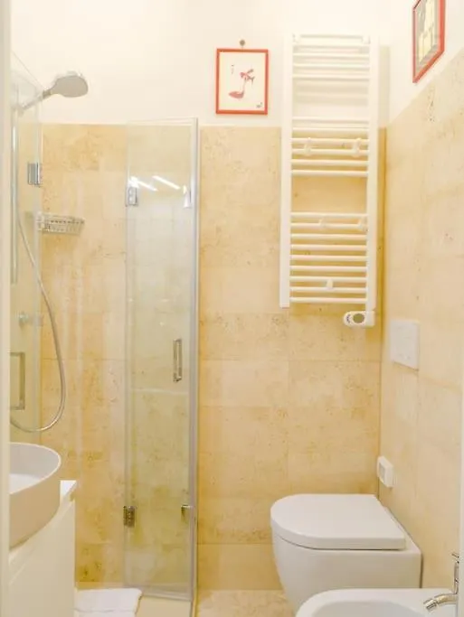 Apartment Casa Silvia - Honeymoon Flat With Green Terrace Florence