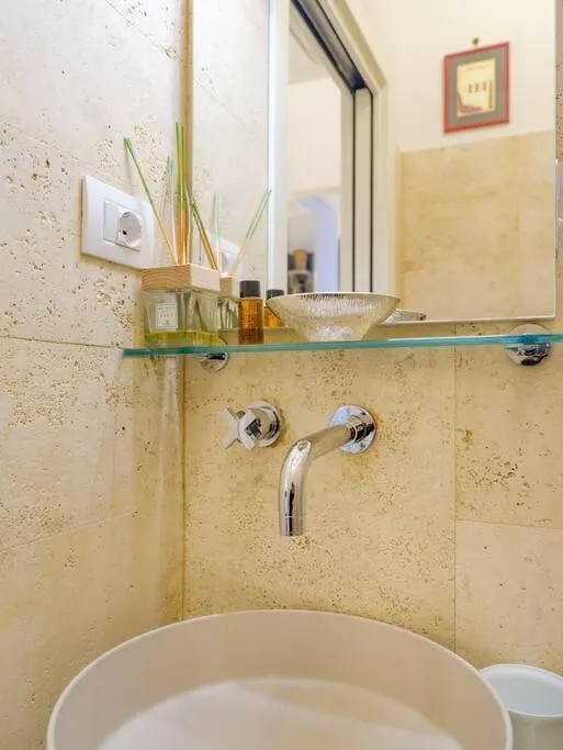 Apartment Casa Silvia - Honeymoon Flat With Green Terrace Florence